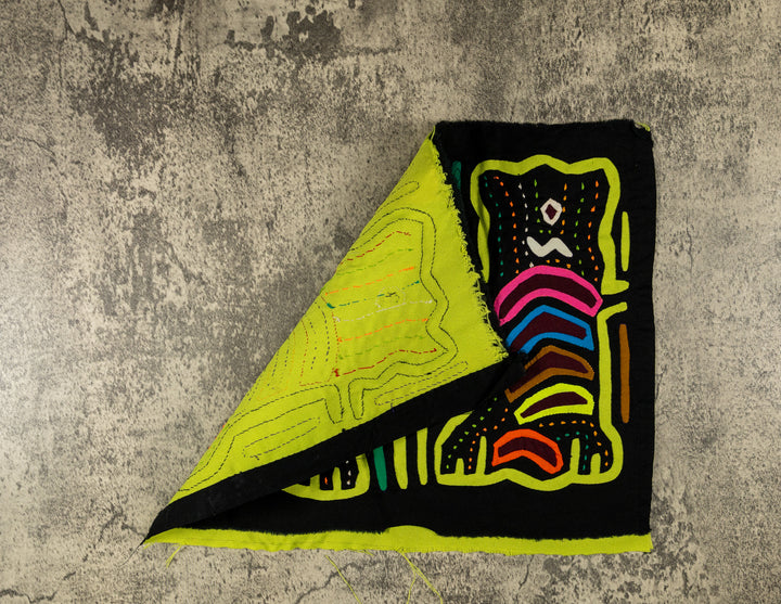 Jungle Cyclop Square Dance Mola