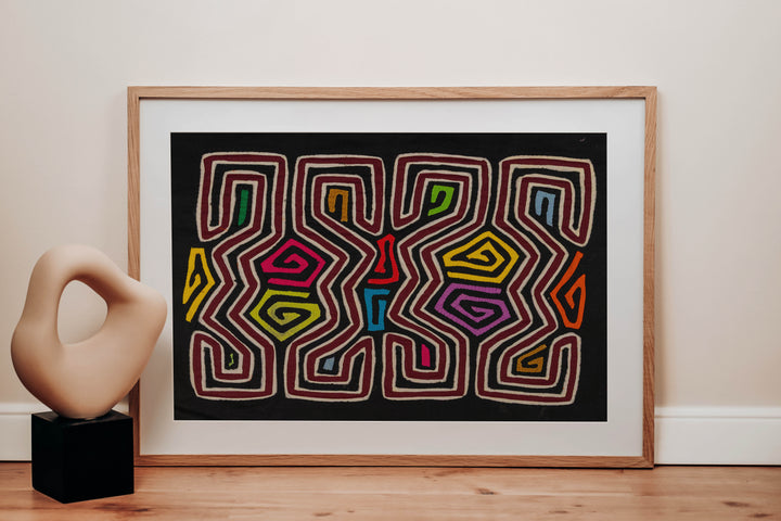 Multicolor Puppy Dog Optical Illusion Mola