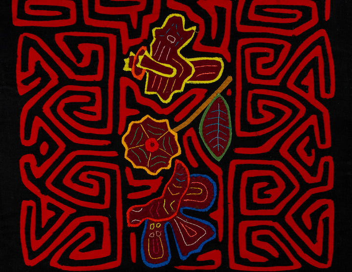 Black And Red Classic Design Mola