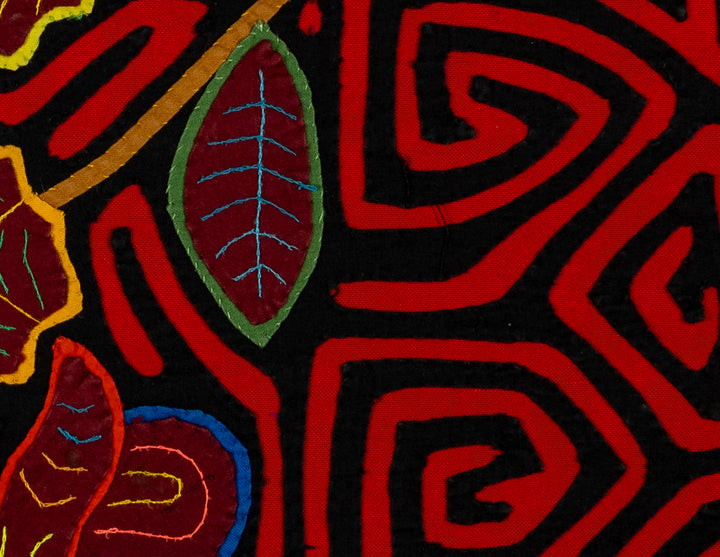 Black And Red Classic Design Mola