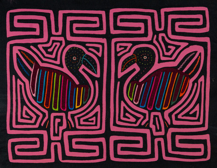 Black And Pink Beachcomber Seagull Mola