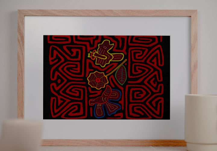 Black And Red Classic Design Mola