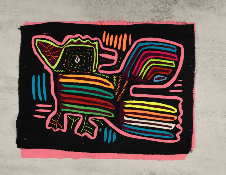 Black And Pink Optical illusion Bird Mola