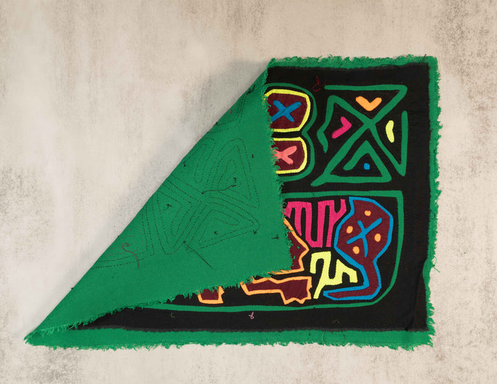 Black And Green Puppy Dog Mola