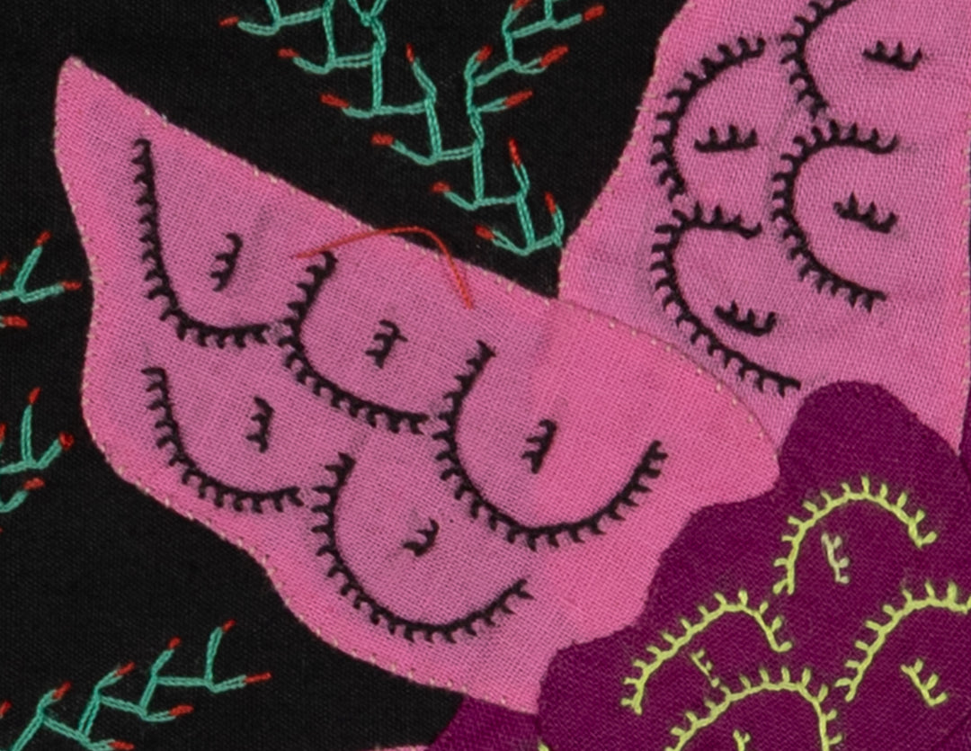 Multi-Color Humminbird Pink And Maroon Molita