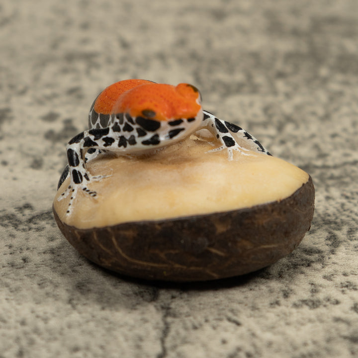Red And Blue Frog Tagua Carving