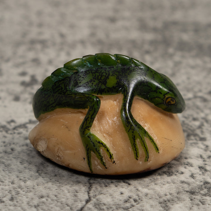 Vintage Green Iguana Lizard Tagua Carving