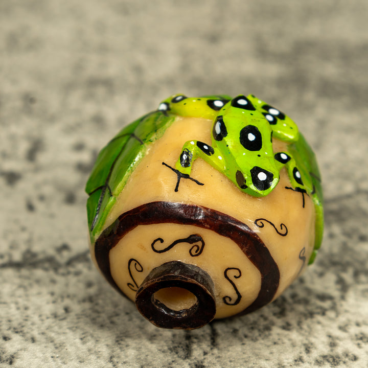 Green Frog On Etched Vase Tagua Carving