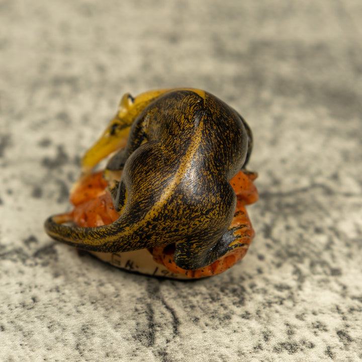 Anteater On Termit Nest Tagua Carving
