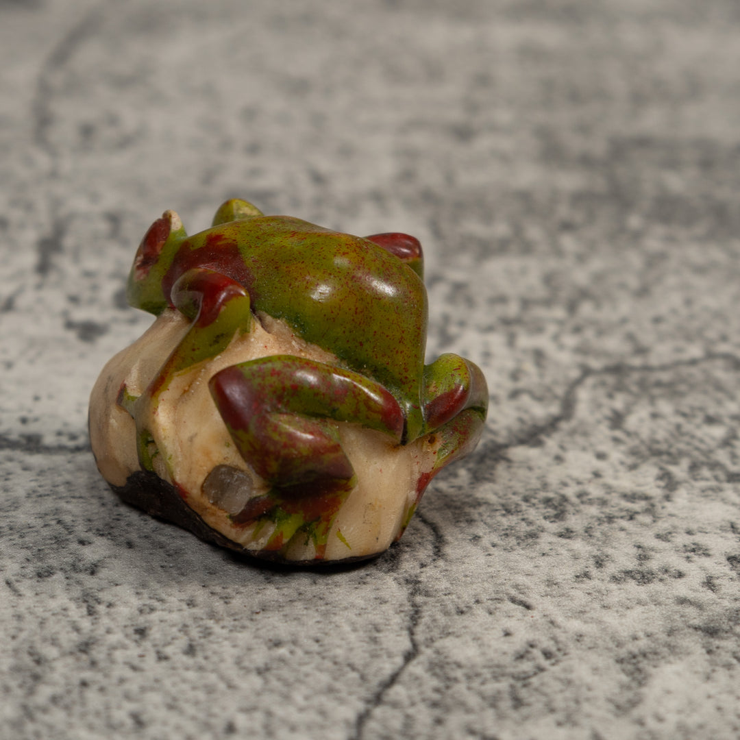 Vintage Green And Red Poison Dart Frog Tagua Carving