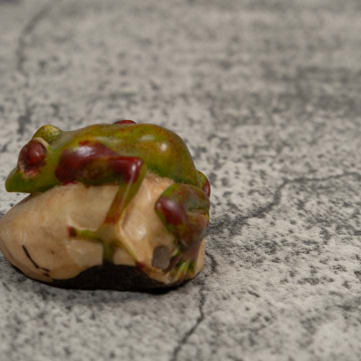Vintage Green And Red Poison Dart Frog Tagua Carving