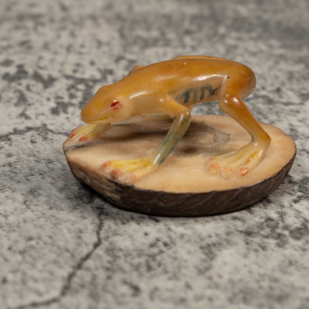 Vintage Gold Frog Tagua Carving
