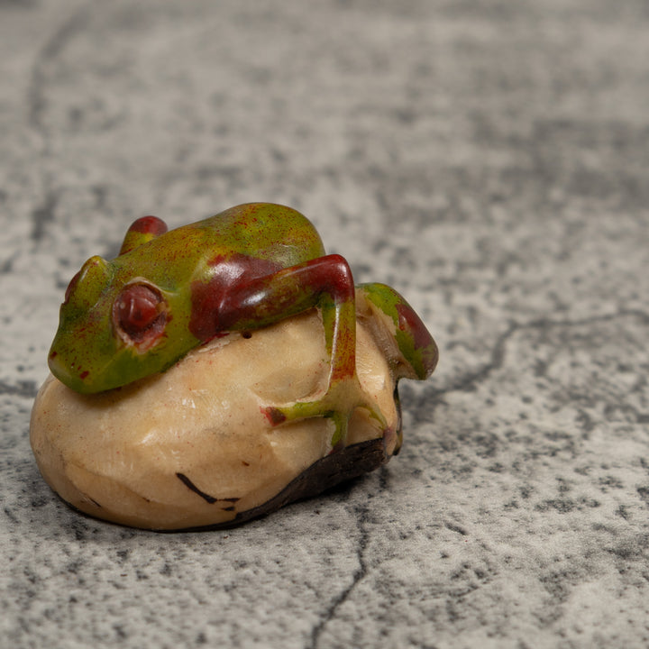 Vintage Green And Red Poison Dart Frog Tagua Carving