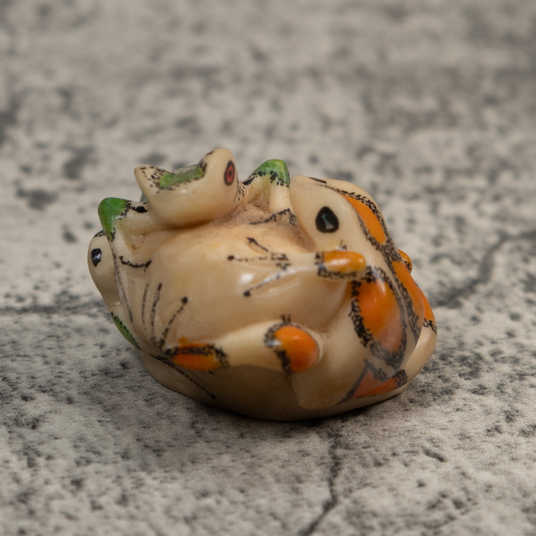 Double Poison Dart Frog Tagua Carving