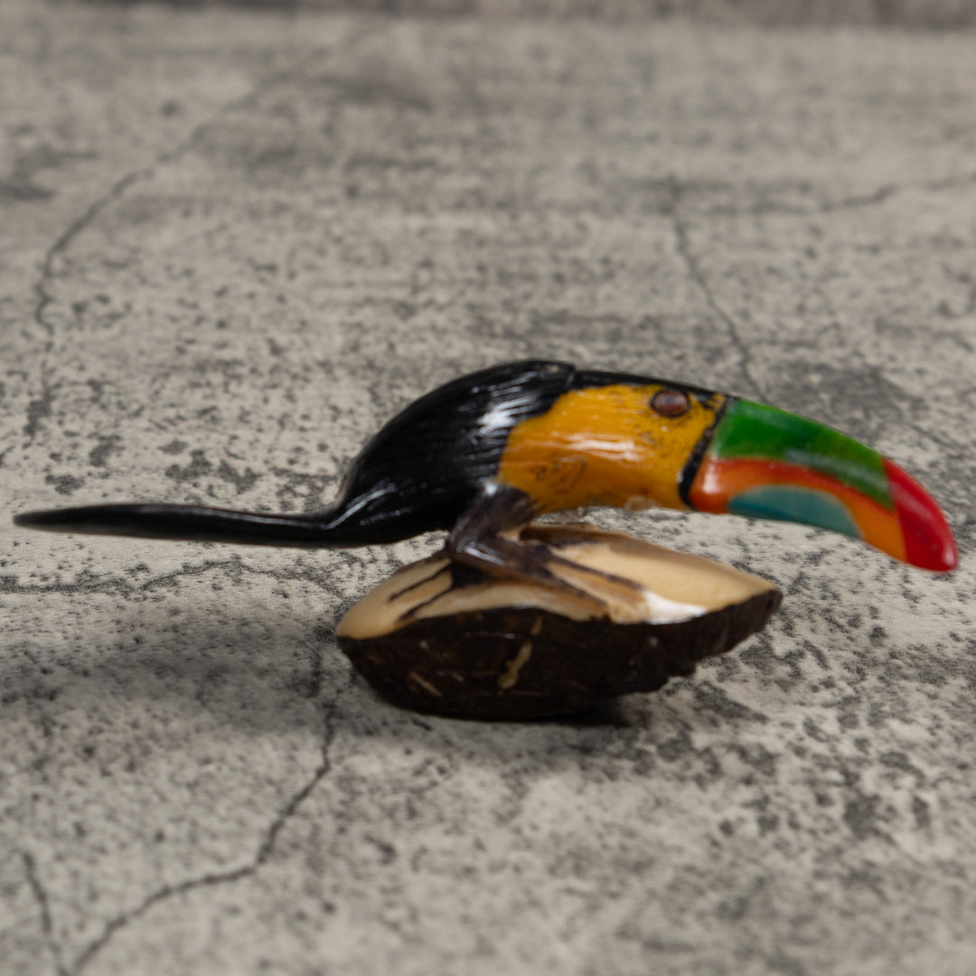 Toucan Parrot Bird Tagua Carving