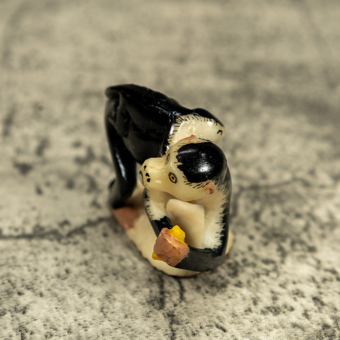 White Face Monkey With Infant Tagua Carving