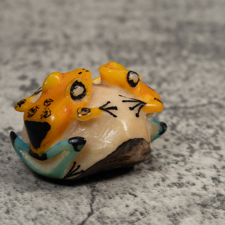 Vintage Double Blue Black And Gold Poison Dart Frog Tagua Carving