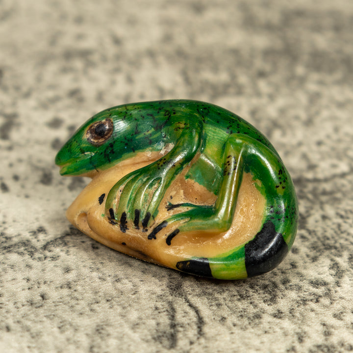 Vintage Green Iguana Lizard Tagua Carving
