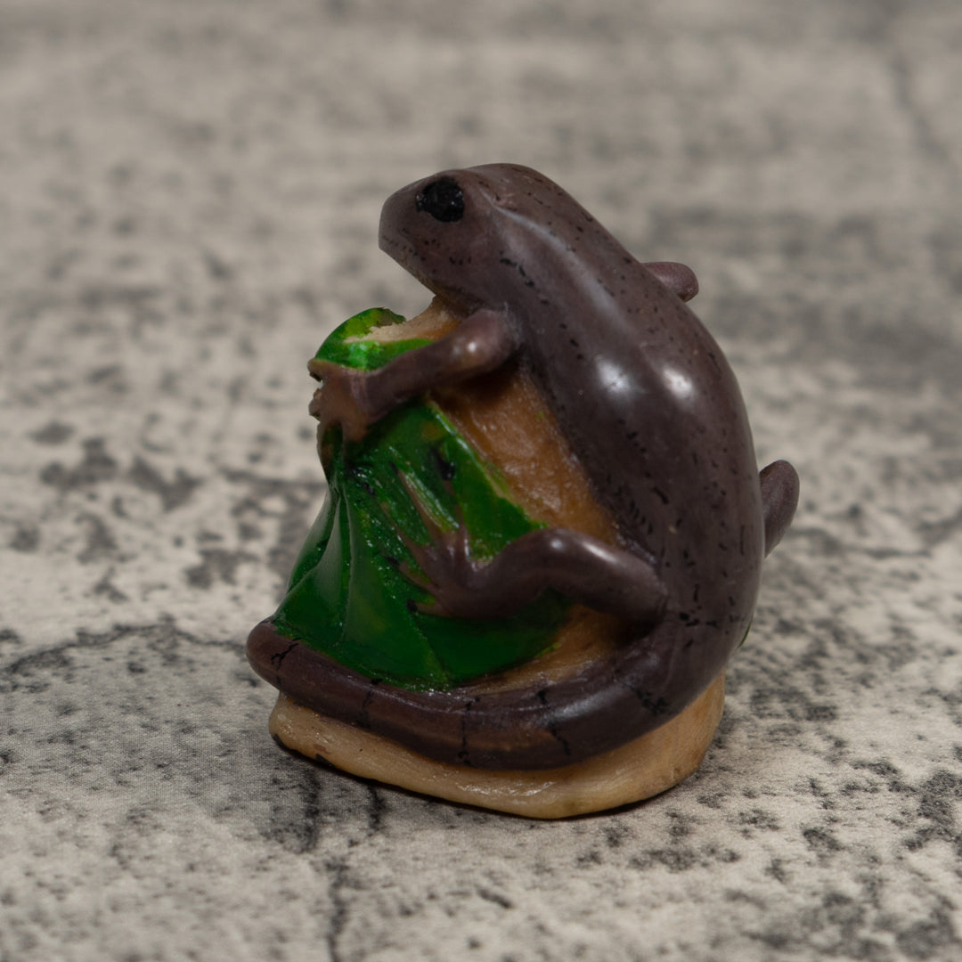 Brown And Green Gecko Lizard Tagua Carving