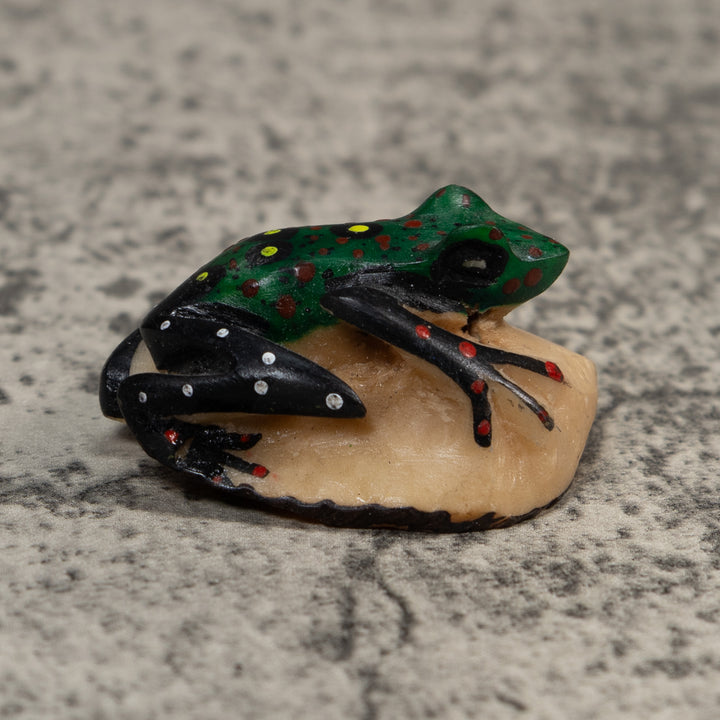 Vintage Green And Black Poison Dart Frog Tagua Carving