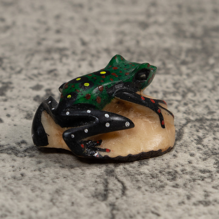 Vintage Green And Black Poison Dart Frog Tagua Carving