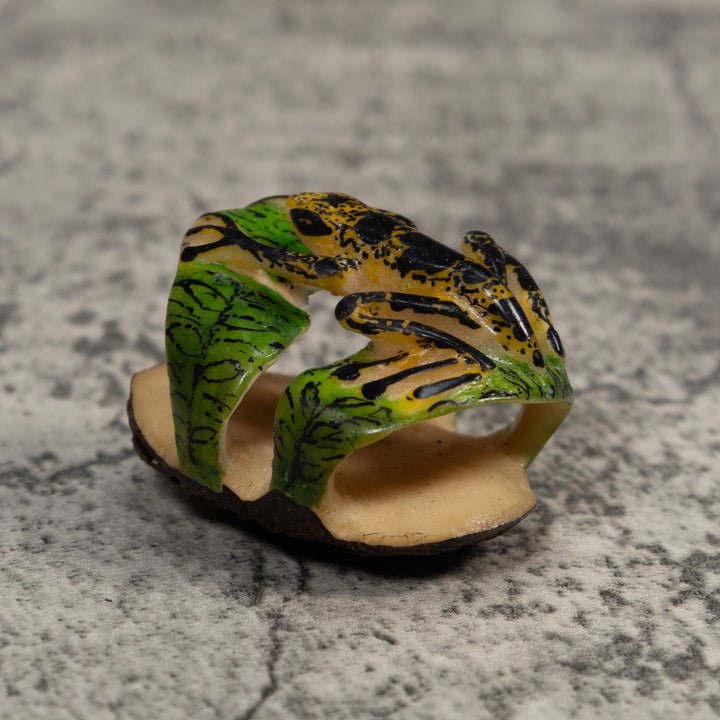 Black And Yellow Undercur Poison Dart Frog Tagua Carving