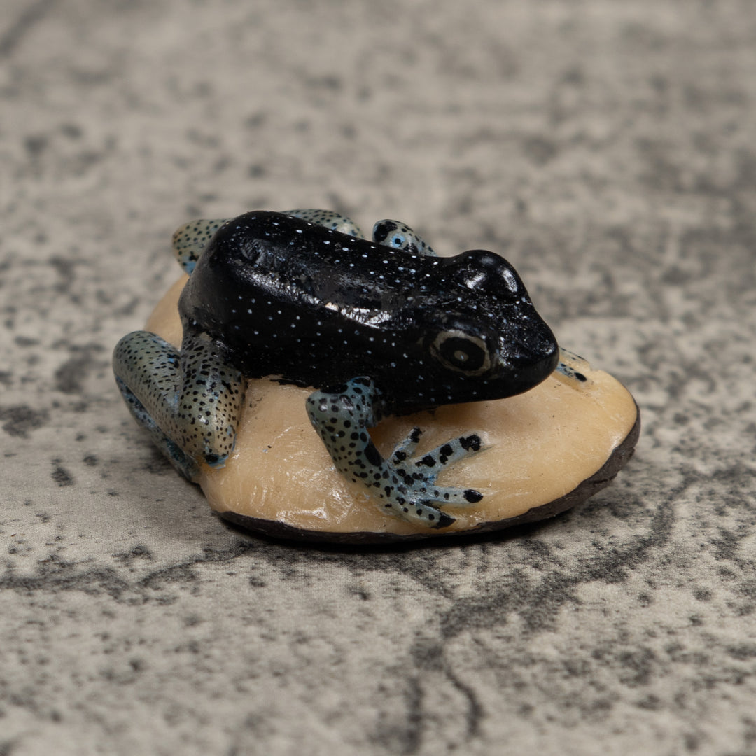 Vintage Blue Frog Tagua Carving