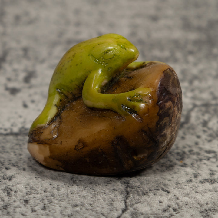 Vintage Green Frog Tagua Carving