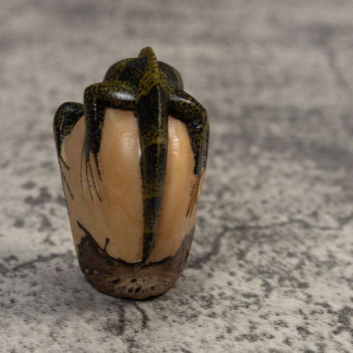 Vintage Green And Black Iguana Lizard Tagua Carving