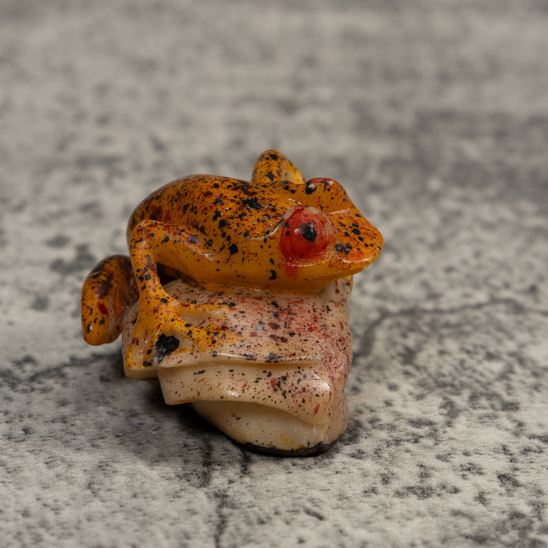 Red And Black Sprinkled Poison Dart Frog Tagua Carving