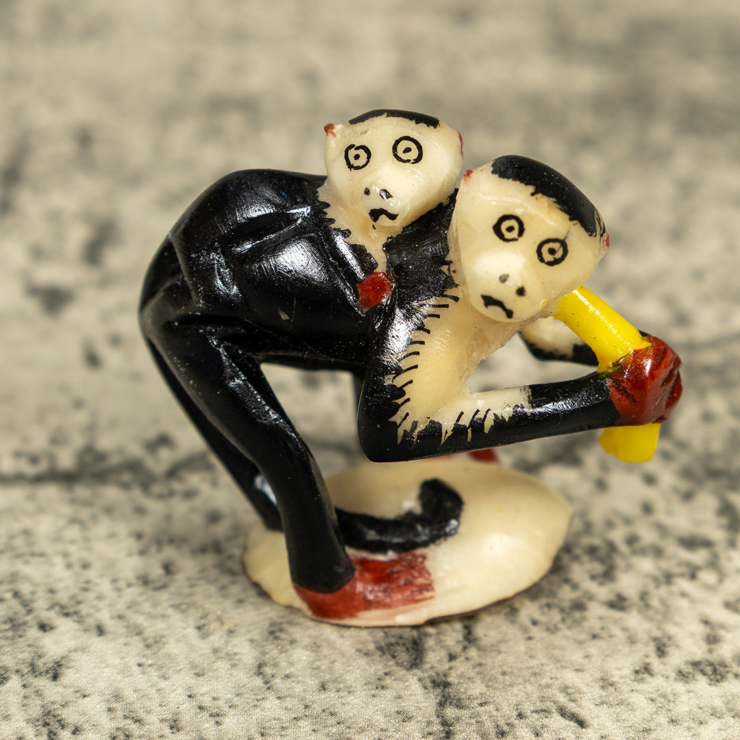 White Face Monkey With Infant Tagua Carving