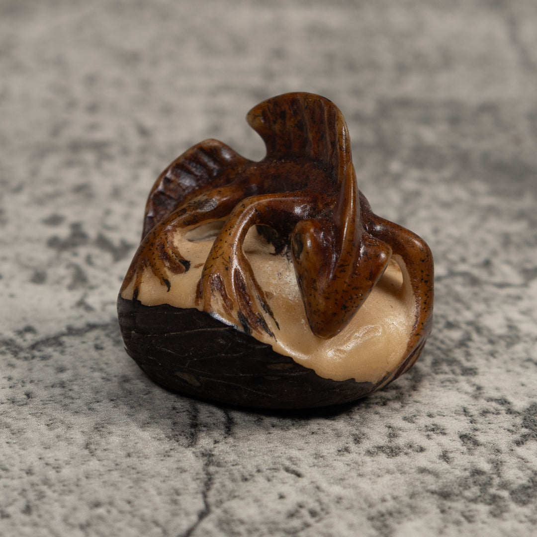 Vintage Brown Jesus Lizard Tagua Carving