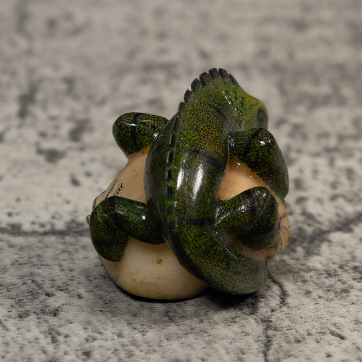 Vintage Green And Black Iguana Lizard Tagua Carving