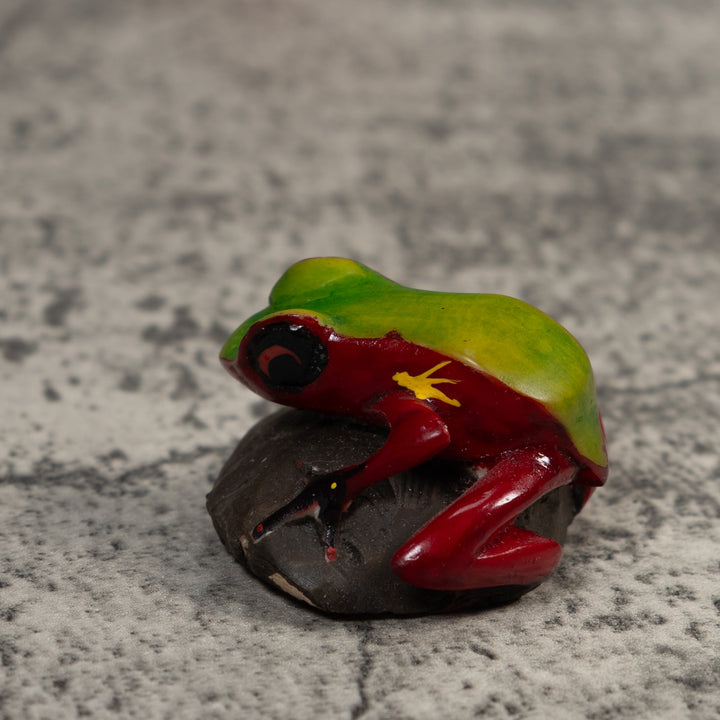 Vintage Green And Red Poison Dart Frog Tagua Carving