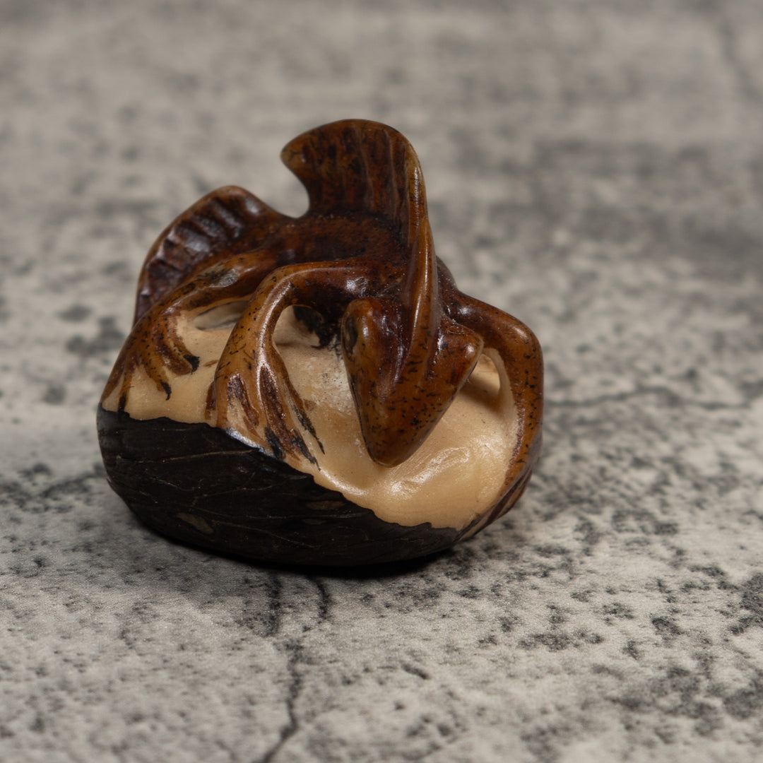 Vintage Brown Jesus Lizard Tagua Carving