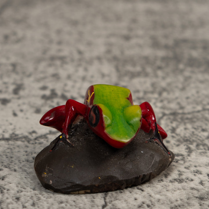 Vintage Green And Red Poison Dart Frog Tagua Carving