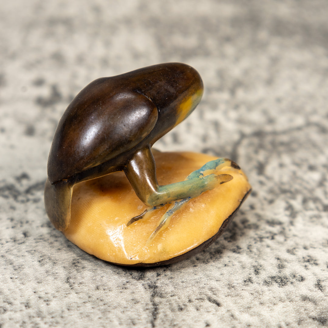 Vintage Toucan Parrot Bird Tagua Carving