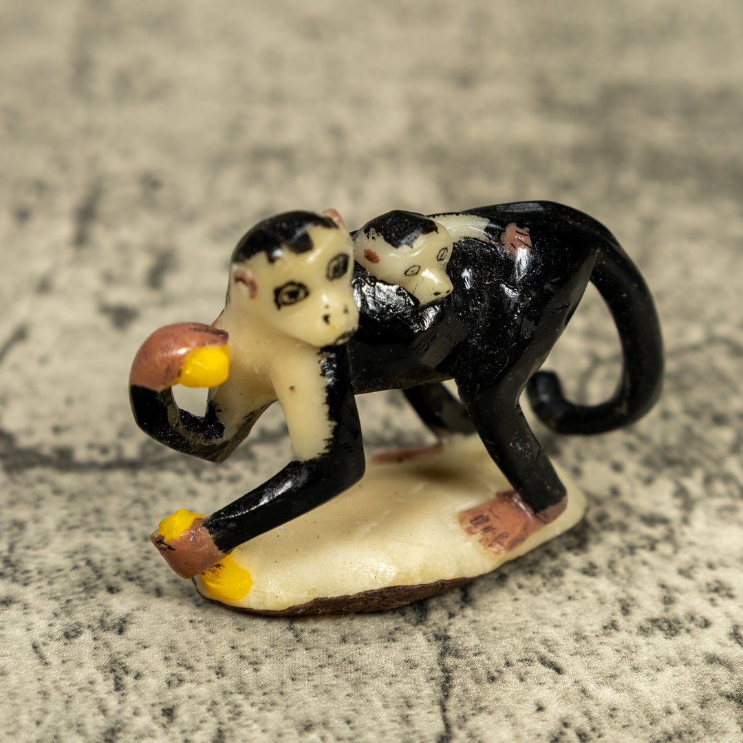 White Face Monkey With Infant Tagua Carving