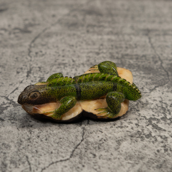 Double Nut Iguana Lizard Tagua Carving