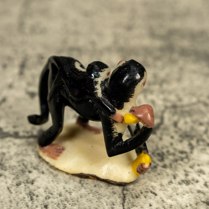 White Face Monkey With Infant Tagua Carving