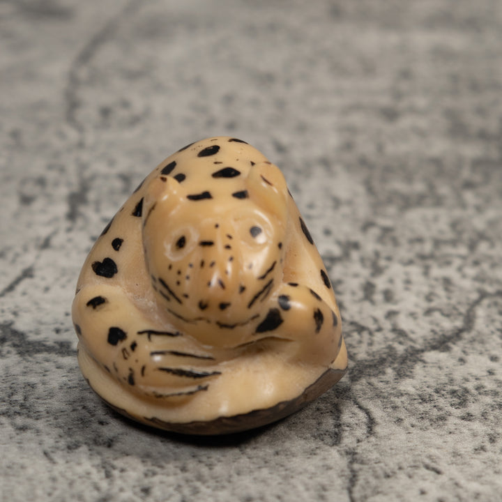 Vintage White Jaguar Cat Tagua Carving