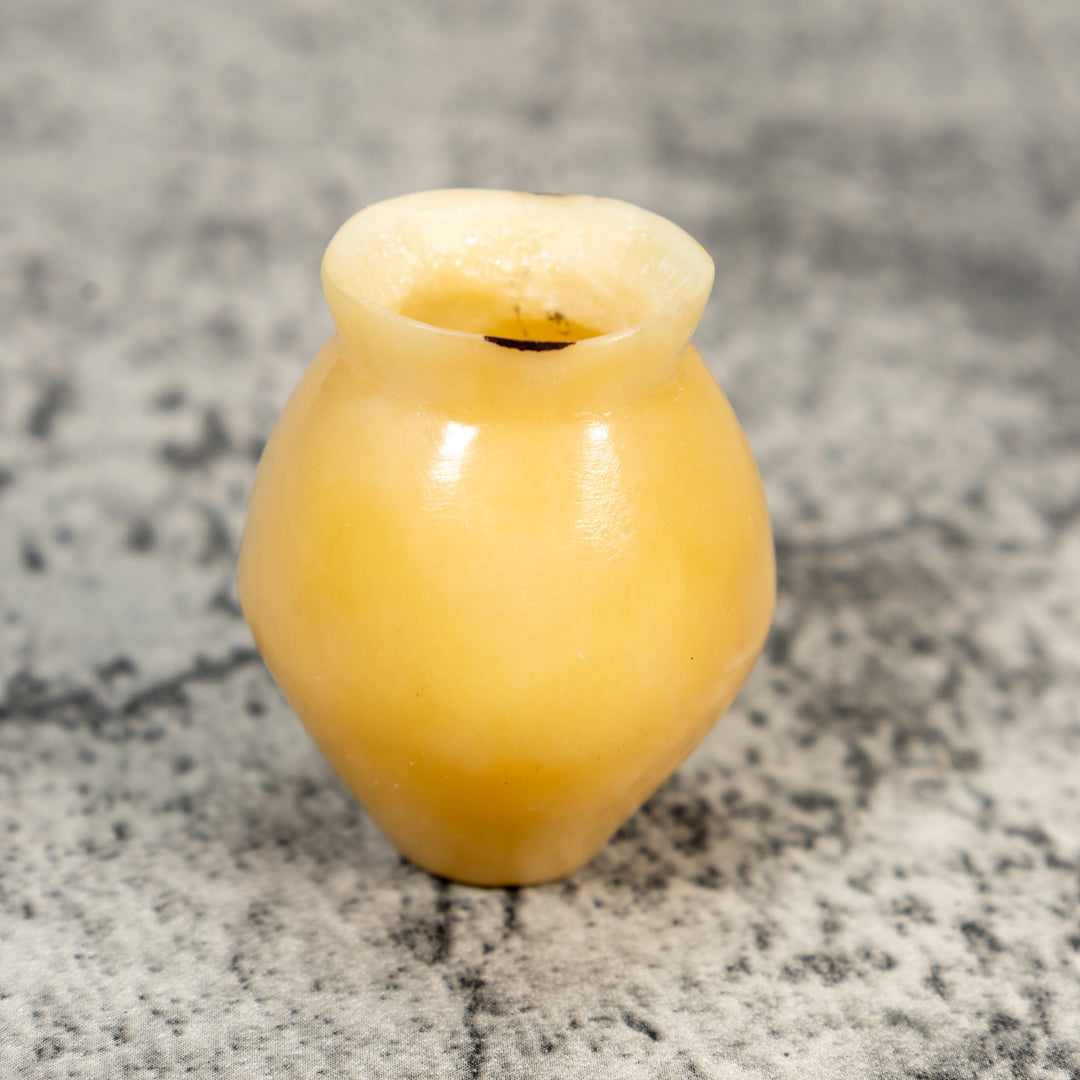 Natural White Vase Tagua Carving