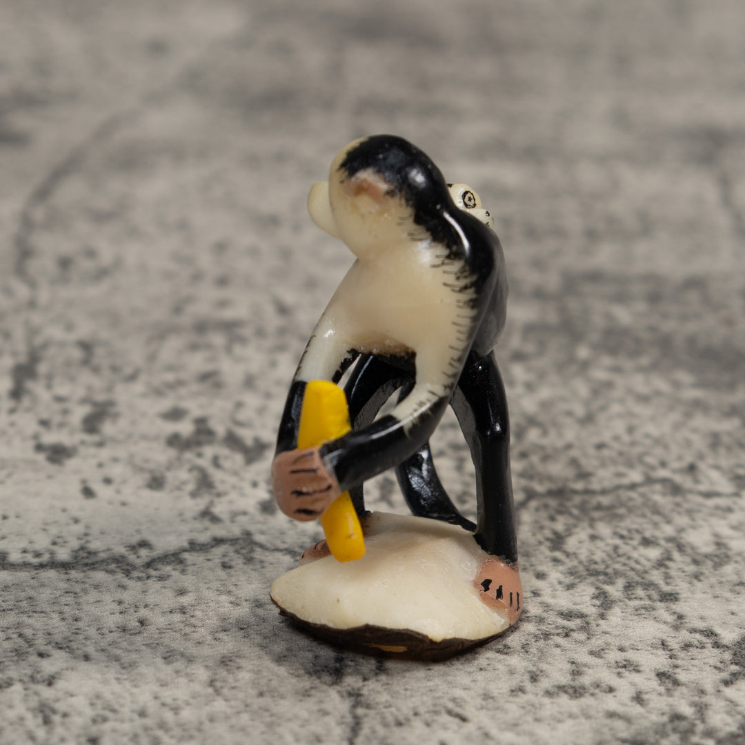 White face Monkey With Infant Tagua Carving