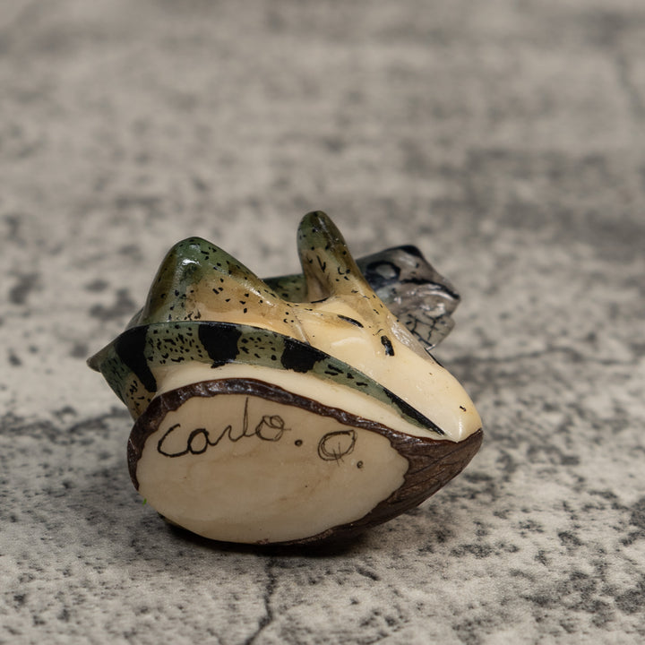 Vintage Black And Green Iguana Lizard Tagua Carving