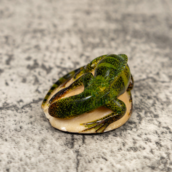 Green Iguana Lizard Tagua Carving