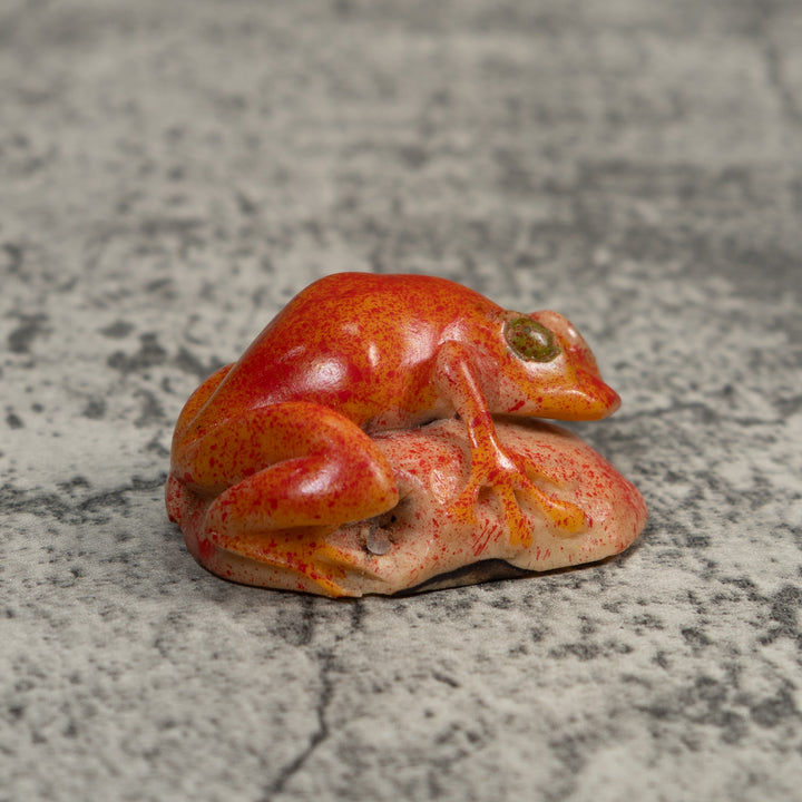 Vintage Red Unusual Poison Dart Frog Tagua Carving
