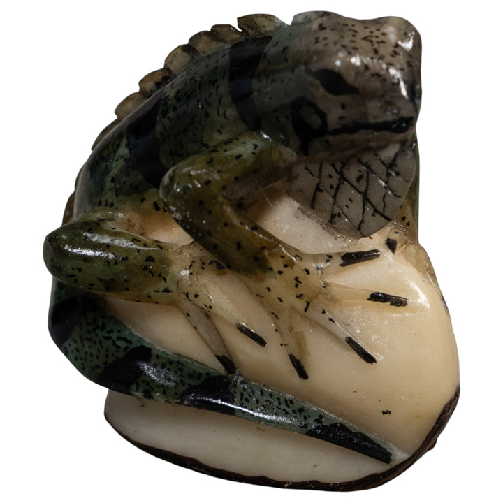 Vintage Black And Green Iguana Lizard Tagua Carving