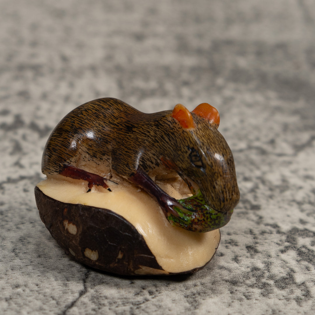 Neque Agouti Conejo Pintado Tagua Carving