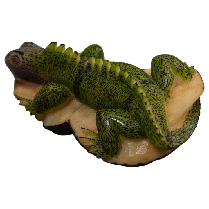 Double Nut Iguana Lizard Tagua Carving