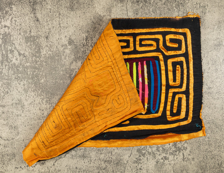 Black And Gold Jungle Bird Mola